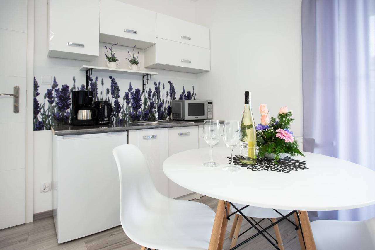 Apartamenty Pod Cisem Kudowa-Zdroj Bagian luar foto